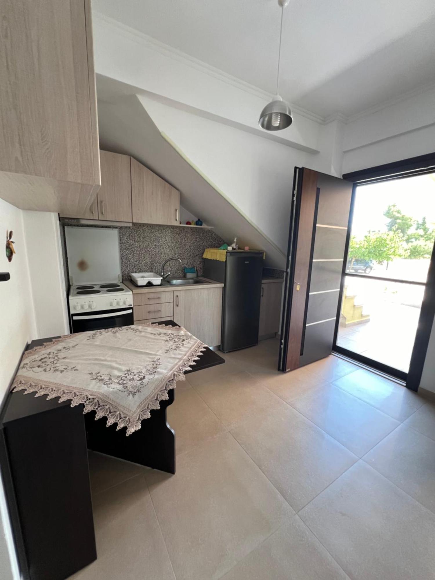 Epavli Xenia Pefkochori-Paliouri 50M Apartment Exterior photo